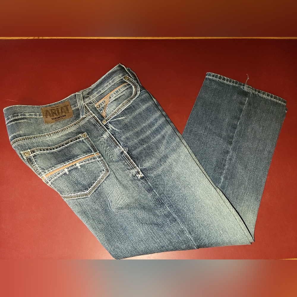 Ariat Men's Low Rise Bootcut Jeans - Blue